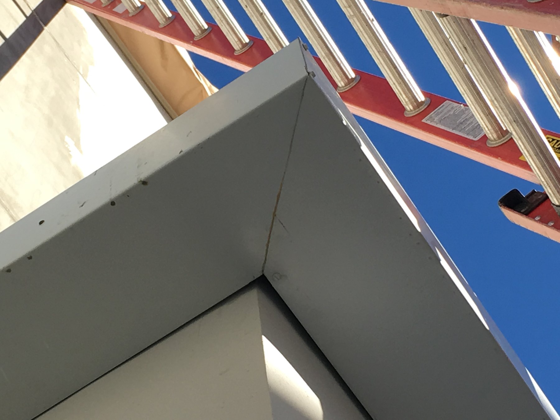 Custom box gutter corner detail